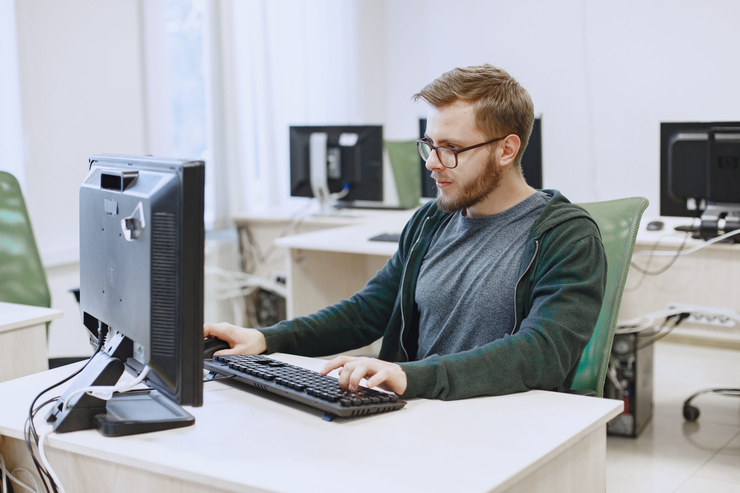 Formation en informatique à Toulouse : comment la financer ?